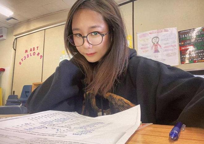 身高僅1米37的奧運(yùn)冠軍20歲迎來二次發(fā)育退役多年她過得如何(圖18)