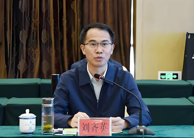 Im（中國體育）：珠海體育中心事件兩個月后原區(qū)長劉齊英被罷免省人大代表職務(圖2)