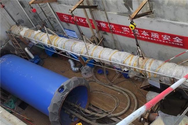 西安市西南郊水廠給水管道工程首段試壓成功(圖1)
