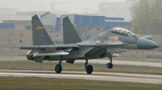 敵人倒吸冷氣！殲-20“野獸模式”刷爆全網(wǎng)掛滿14枚空空導(dǎo)彈！網(wǎng)友：不要隱身了？(圖16)