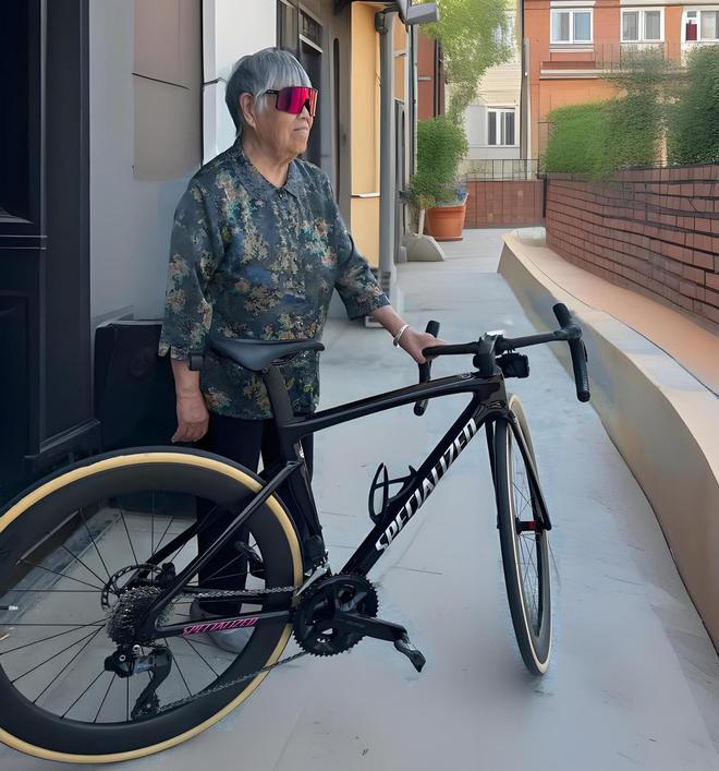 Im（中國體育）：單車產(chǎn)業(yè)報(bào)告：崔克自行車怎么樣屬于什么檔次閃電跟捷安特怎么選(圖4)